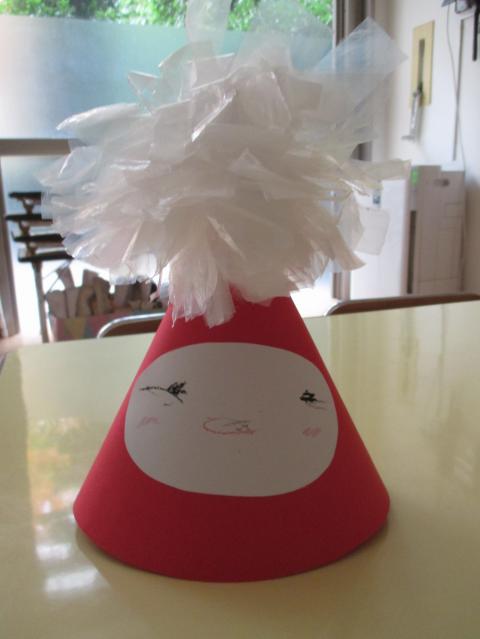 クリスマス帽子製作 くま組 蓮美幼児学園第2とよすナーサリーブログ