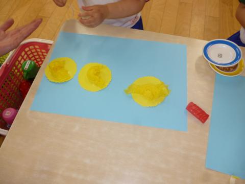 ４月 ２歳児 製作 たんぽぽ 蓮美幼児学園千里丘キンダースクールブログ