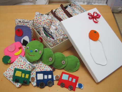 手作りおもちゃを紹介します 蓮美幼児学園第2とよすナーサリーブログ
