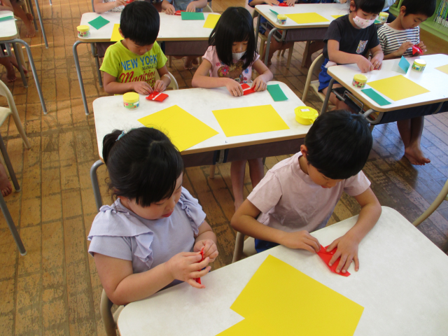 ５歳児 折り紙製作 獅子舞 蓮美幼児学園千里丘キンダースクールブログ